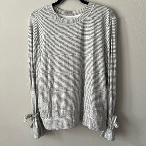 abercrombie striped tie sleeve sweater